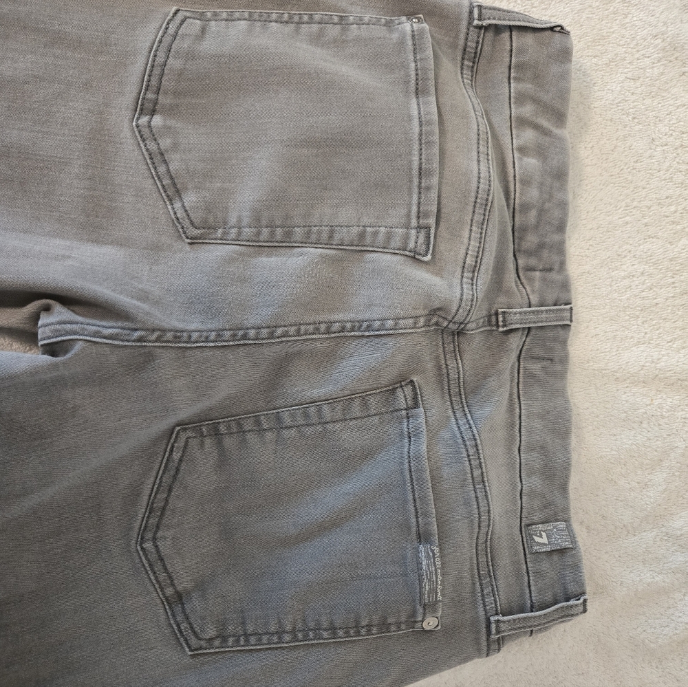 7 For All Mankind “A-Pocket” - Picture 4 of 5